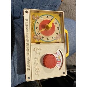 Vintage Toy Fisher Price Hickory Dickory Dock Wind Up Clock Music Radio Box 1971